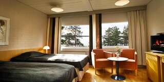 Отель Hotel Rantapuisto Хельсинки Стандартный двухместный номер с 2 отдельными кроватями и видом на море-4